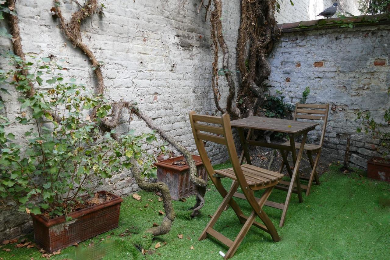 Be And Be Sablon Bed & Breakfast Brussel Eksteriør bilde